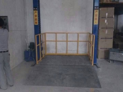 铝合金升降机